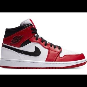 Nike Air Jordan 1 Mid Chicago